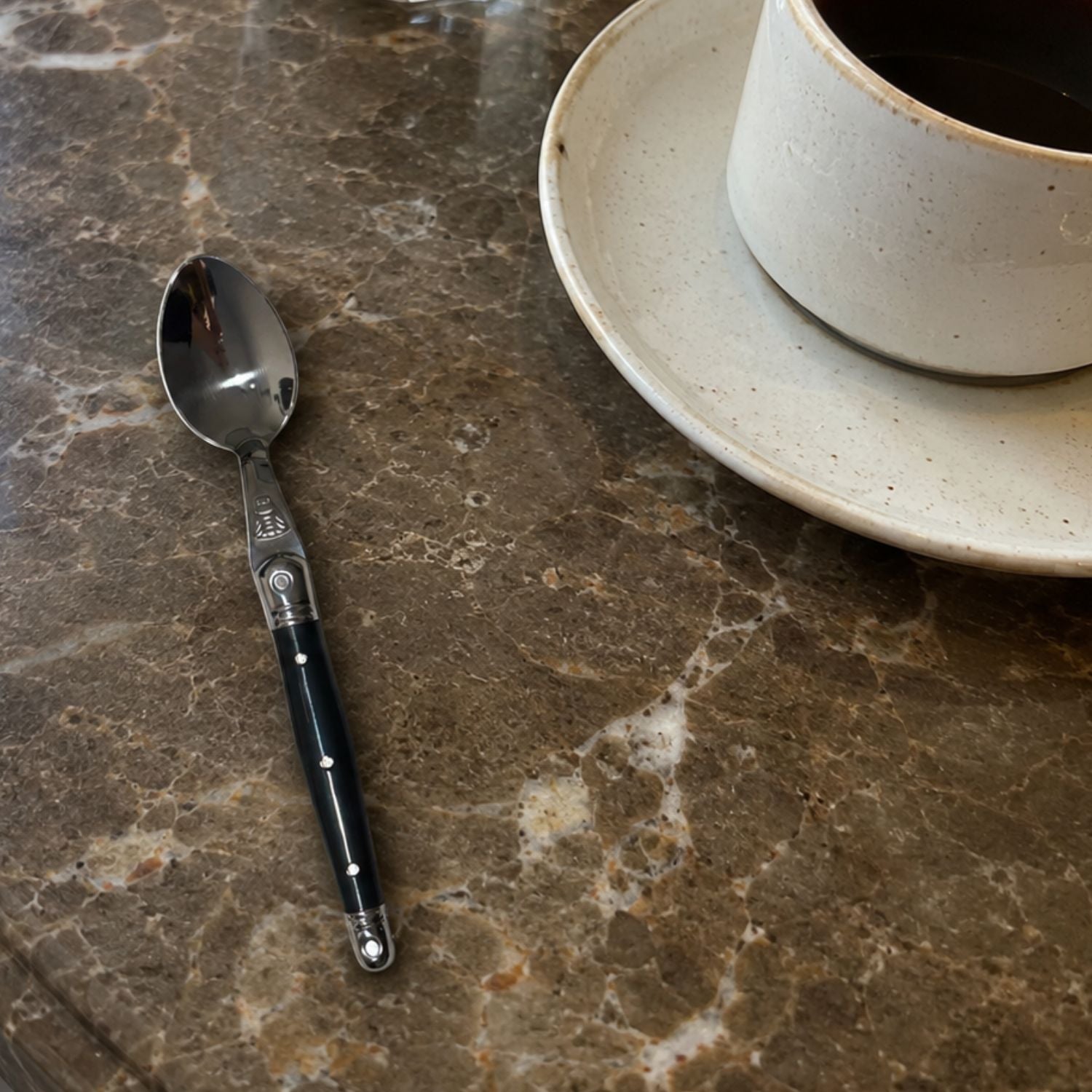 Cucharita De Cafe Negro A Granel Laguiole Jean Dubost