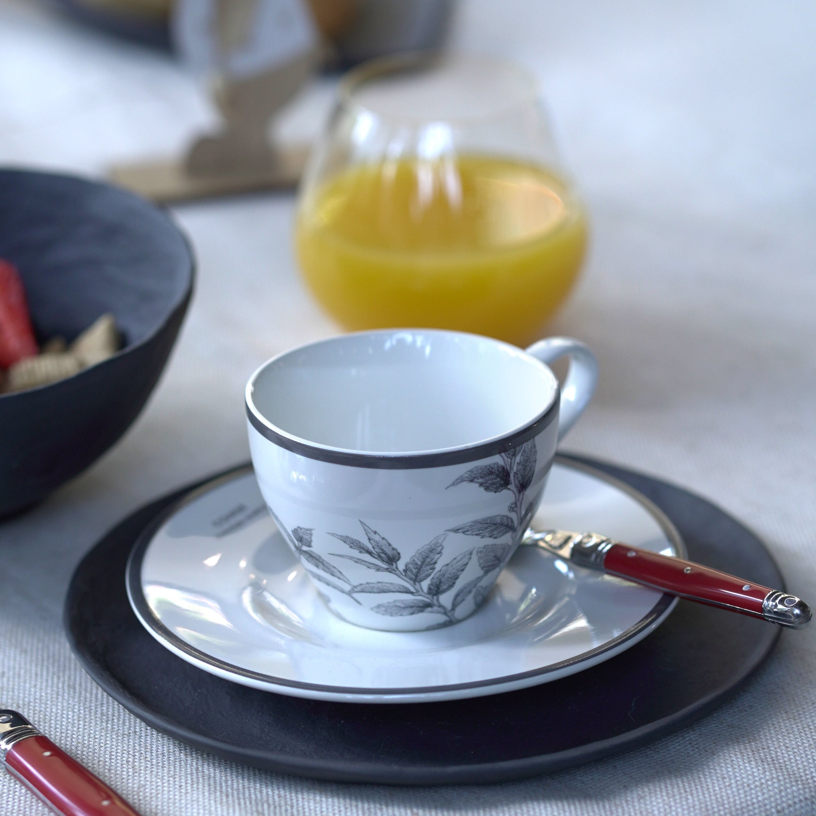 SET 6 TAZAS DE PORCELANA COIHUE