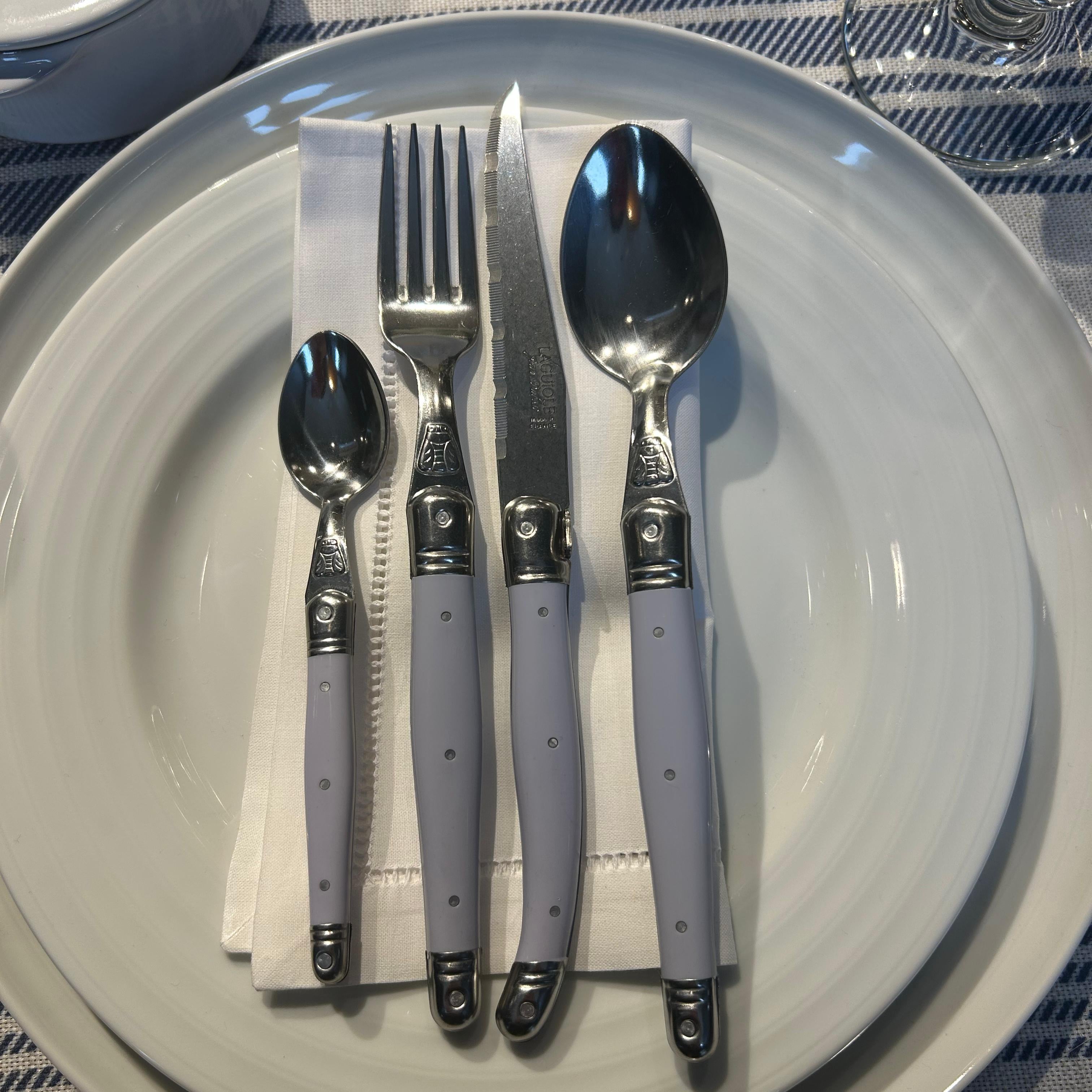 LAGUIOLE SET CUCHILLERÍA 24 PIEZAS LAVANDA