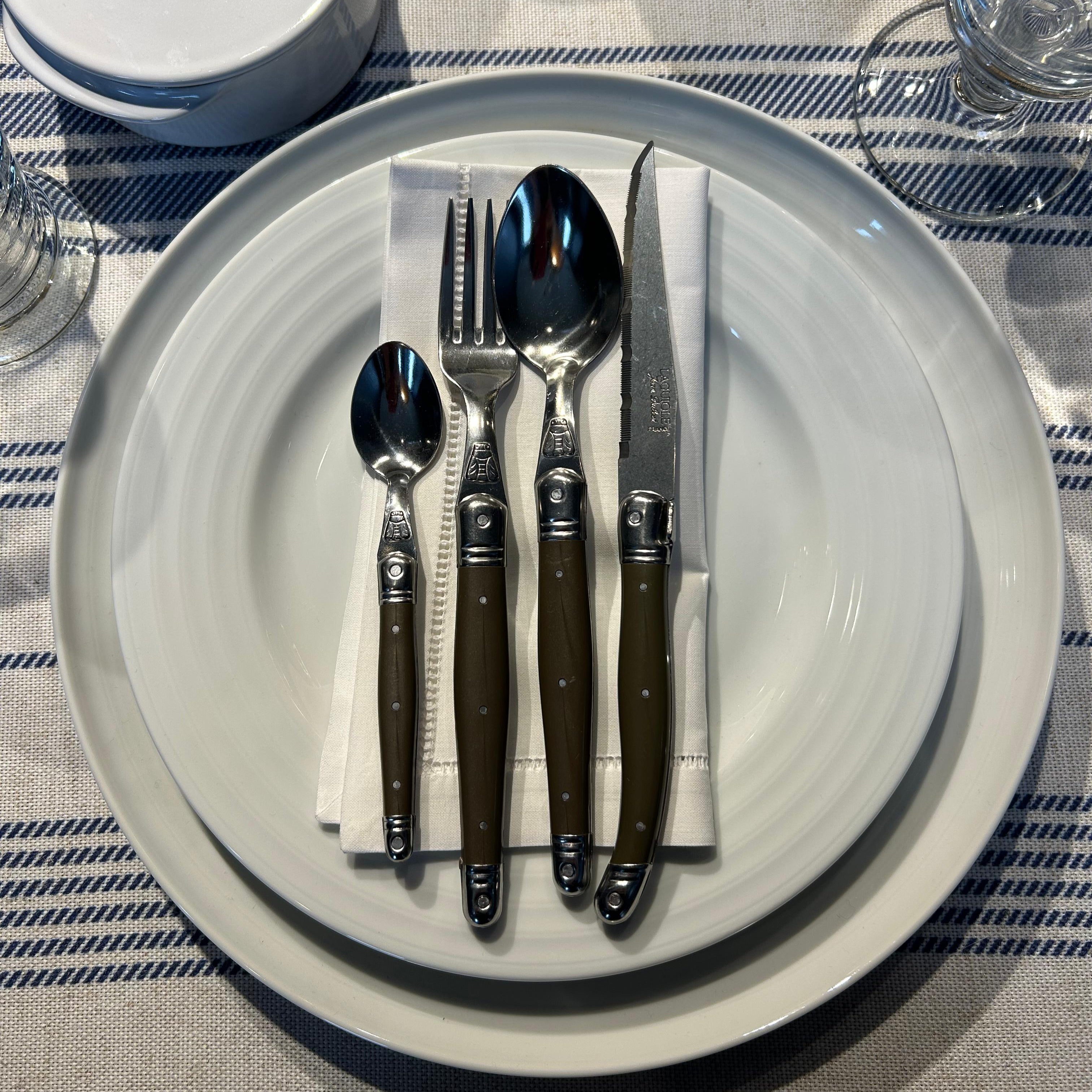 LAGUIOLE: SET CUCHILLERÍA 24 PIEZAS PEPPER